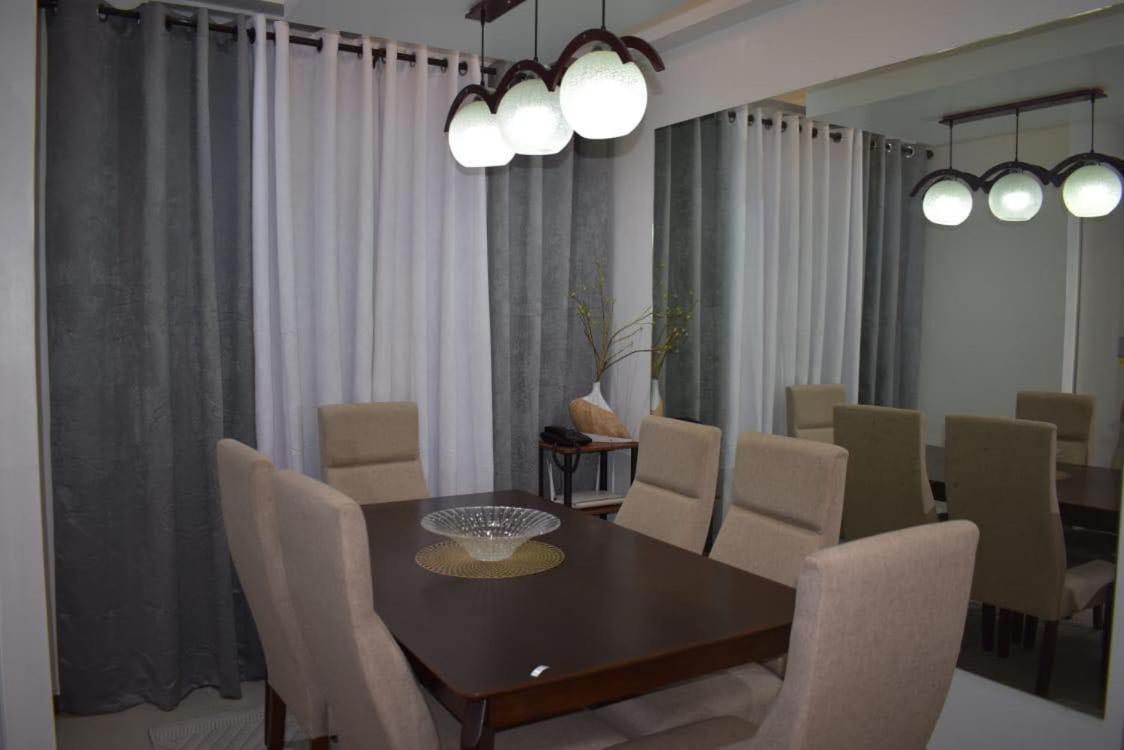 Affordable Makati Apt Manila Exterior foto